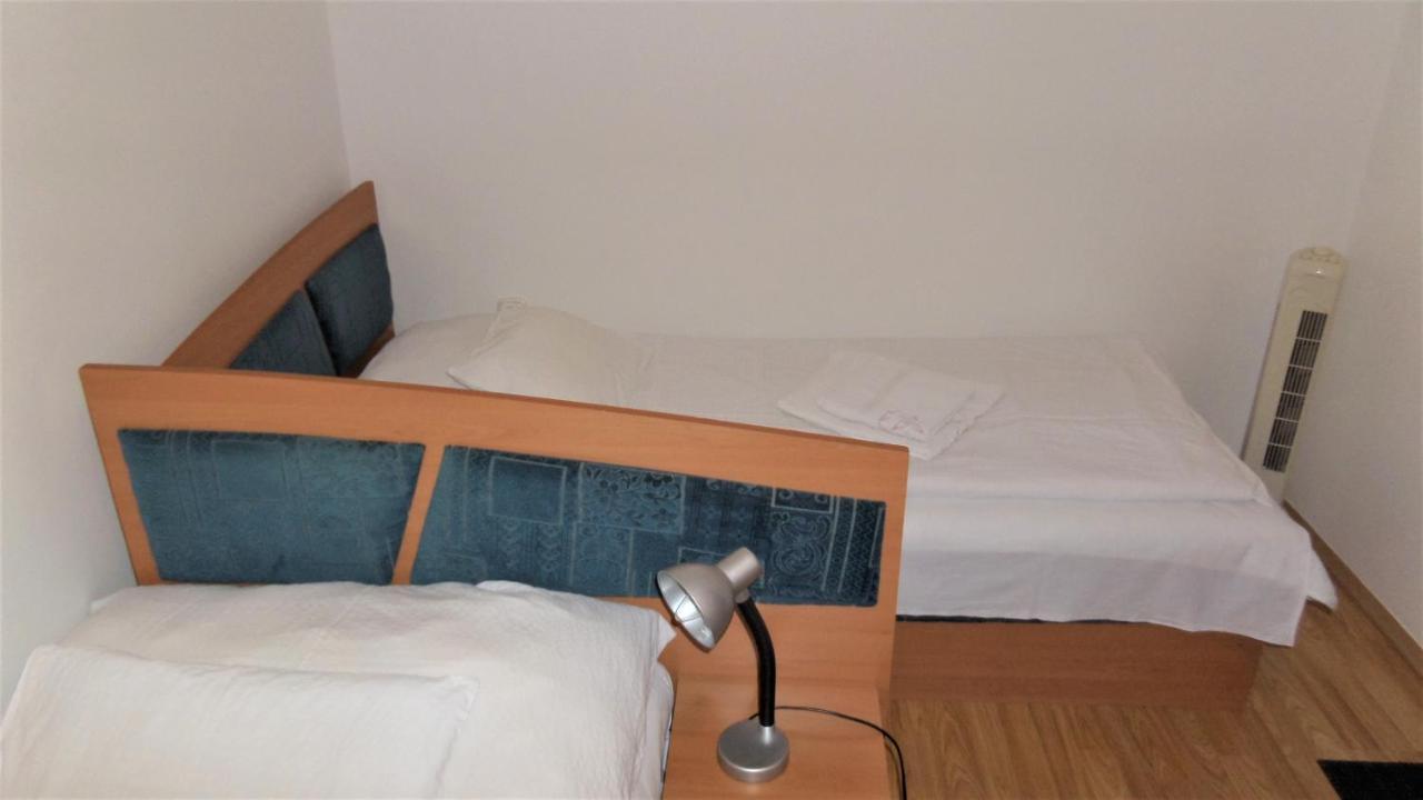Silent Apartmanház Harkány Exteriér fotografie